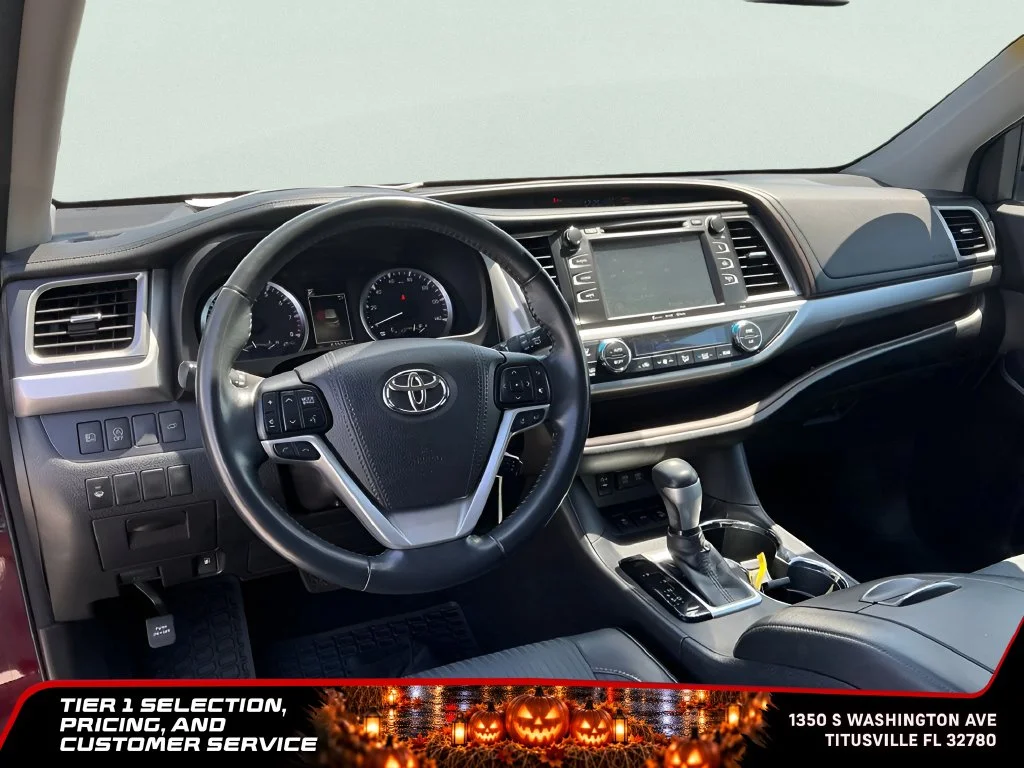 Used 2018 Red Toyota LE Plus image 23