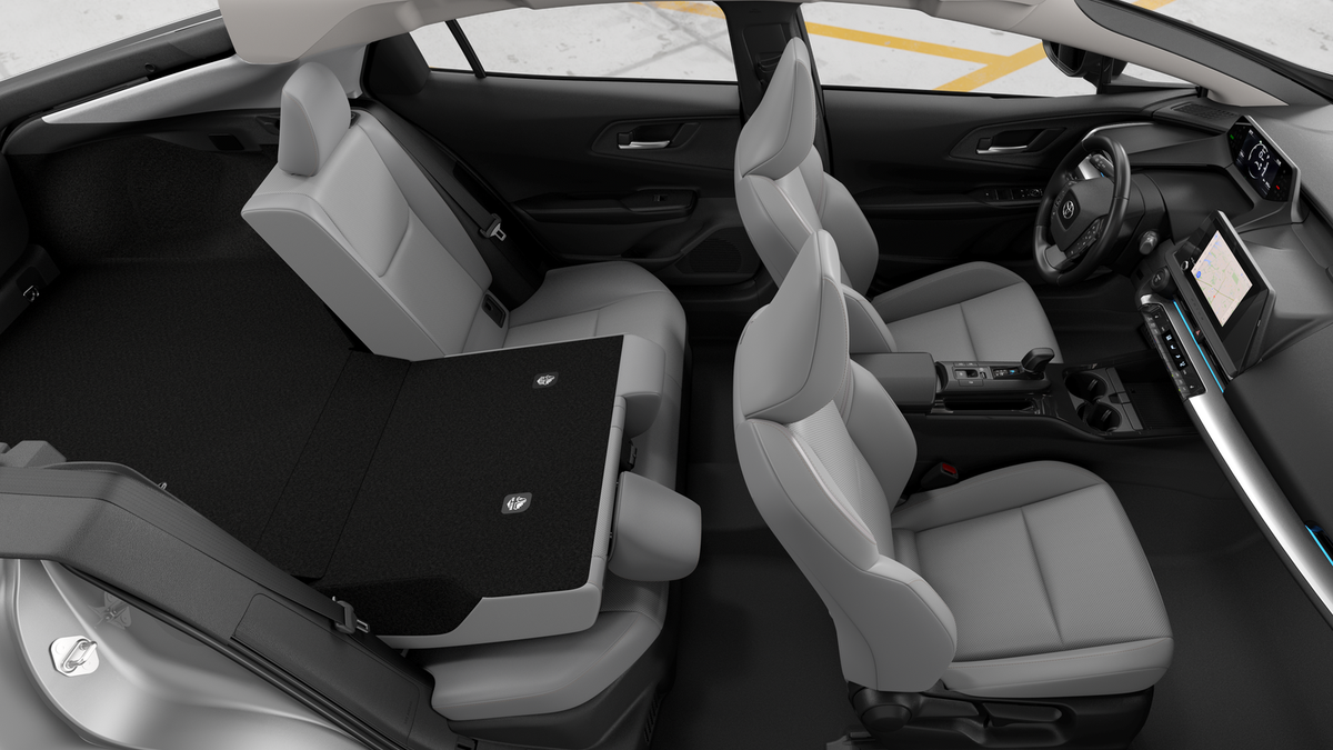 New 2027 Wind Chill Pearl Toyota XLE image 22