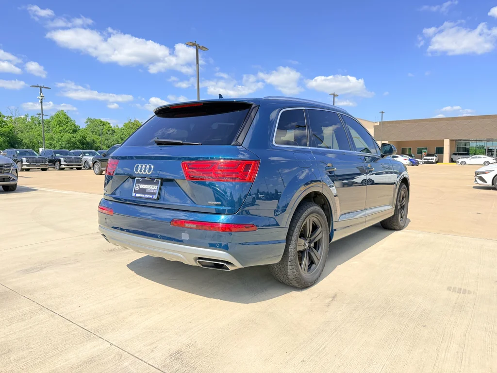Used 2018 Ink Blue Metallic Audi Premium Plus image 6