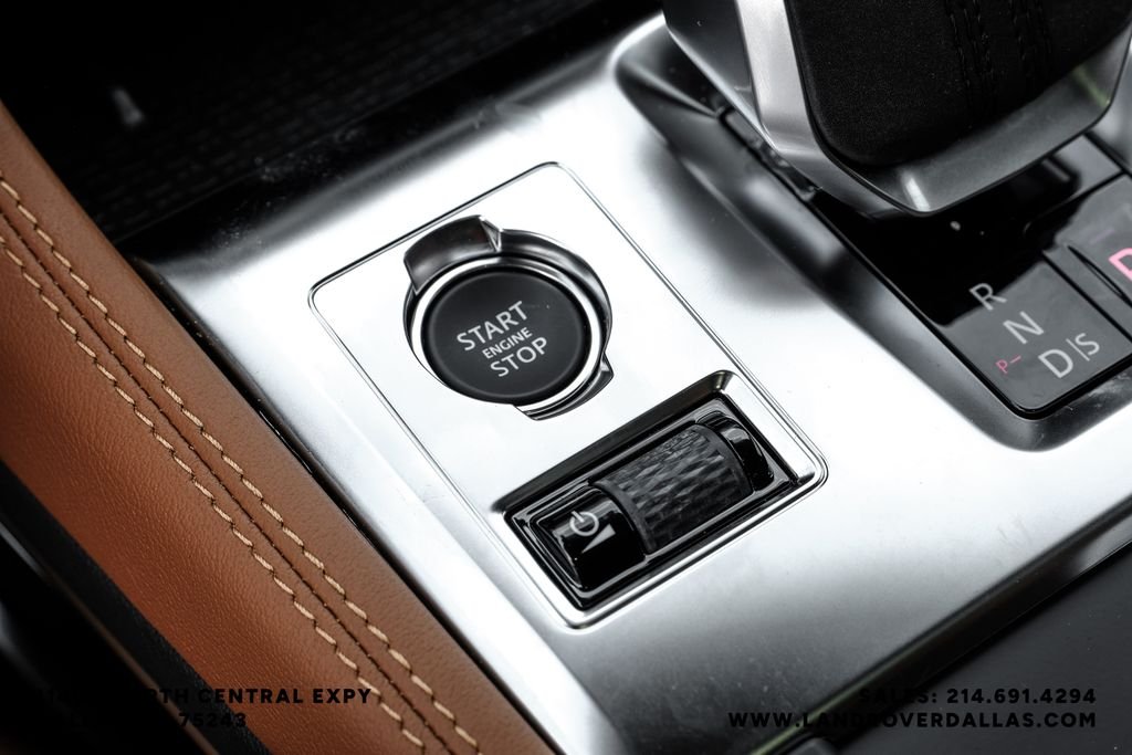 2026 Jaguar F-Pace R-Dynamic S - Photo 23