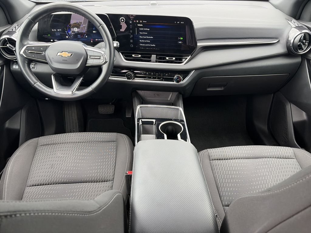 Used 2025 White Chevrolet LT image 14