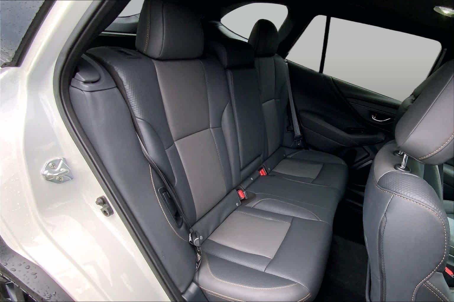 Used 2022 Crystal White Pearl Subaru Wilderness image 17