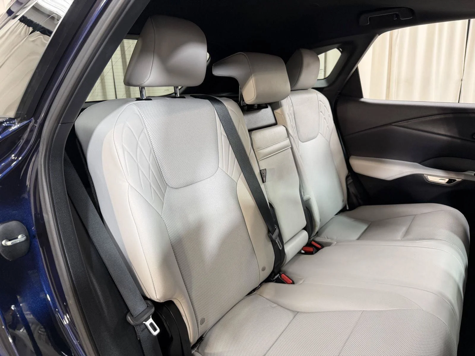 Used 2024  Lexus 350 Premium image 36