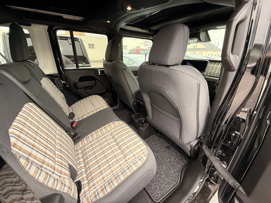 New 2026 Black Jeep 85th Anniversary Edition image 10