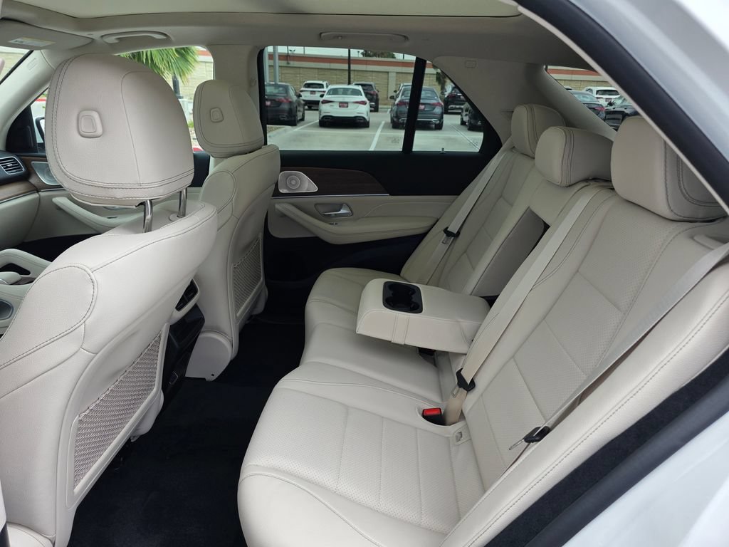 New 2026 Polar White Mercedes-Benz GLE 350 image 43