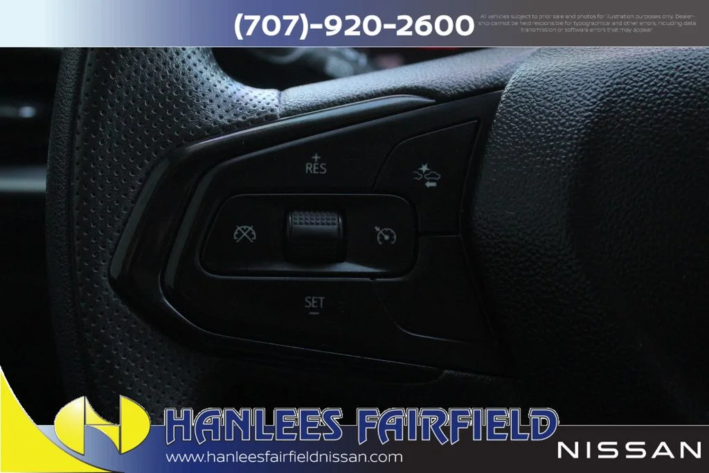 Used 2023 White Chevrolet LT image 26