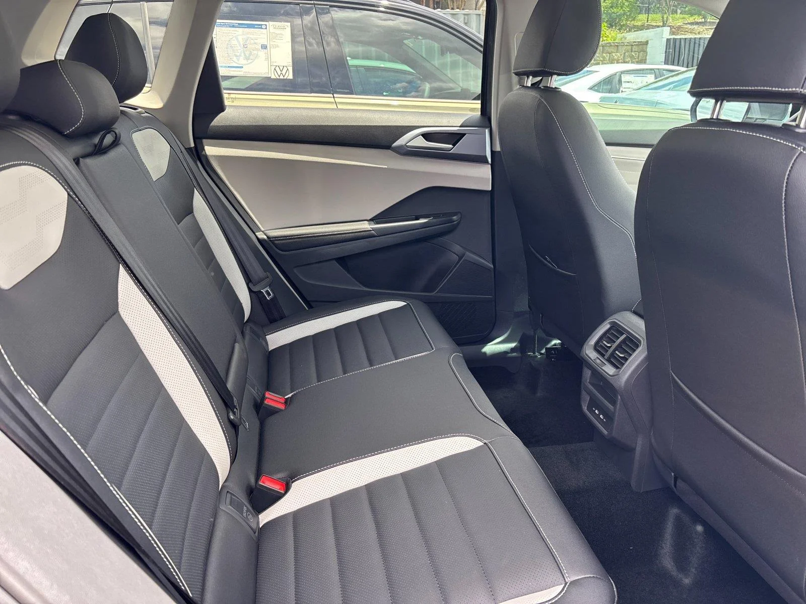 New 2026 Platinum Gray Metallic Volkswagen SEL image 38