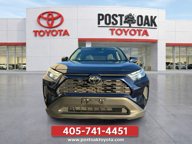 Used 2025 Blue Toyota XLE image 13