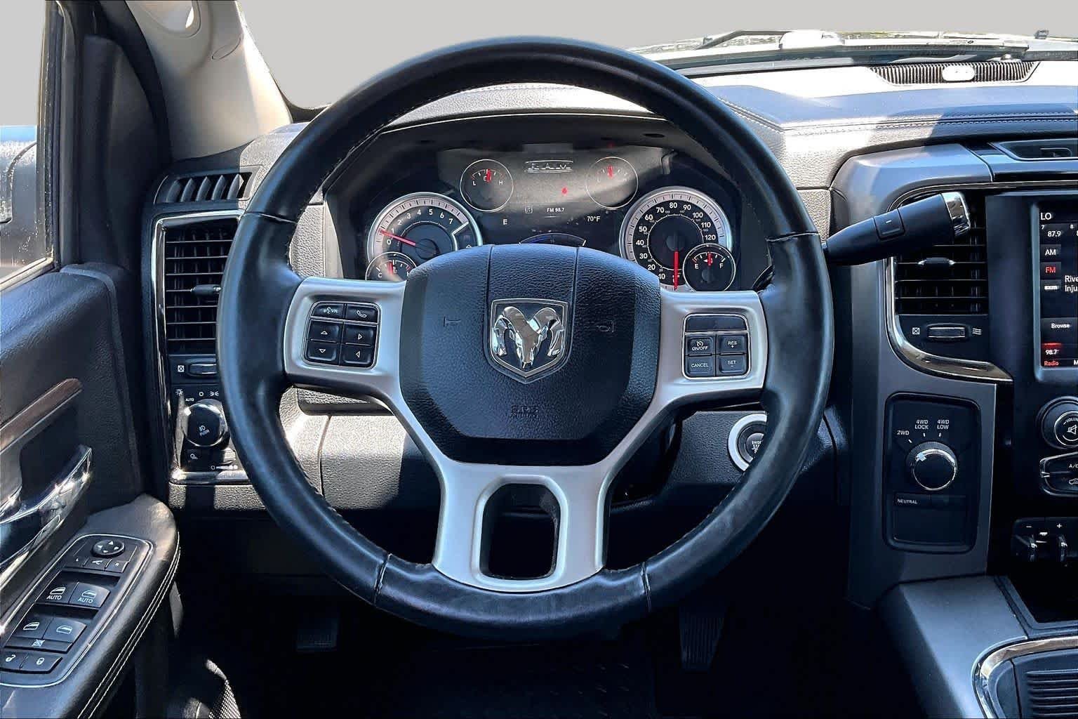 Used 2018 Granite Crystal Metallic Clearcoat Ram Laramie image 6