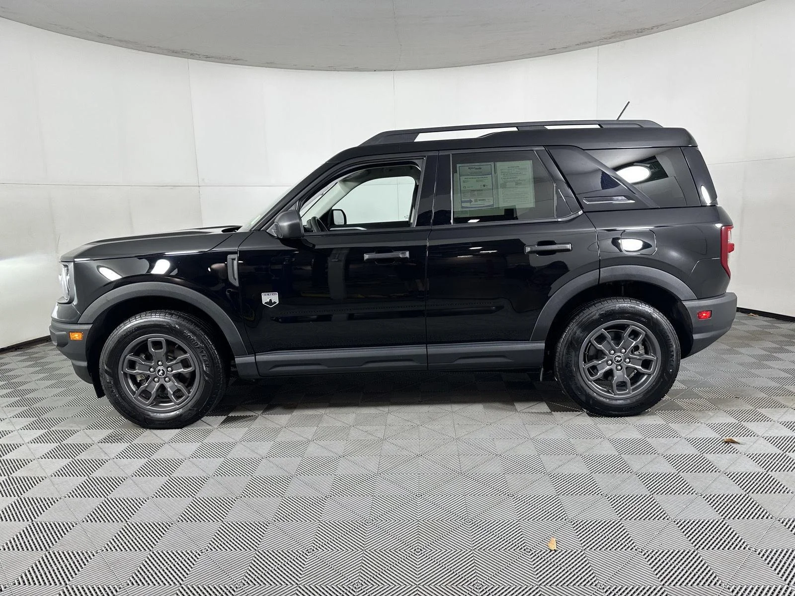 Used 2023 Shadow Black Ford Big Bend image 6