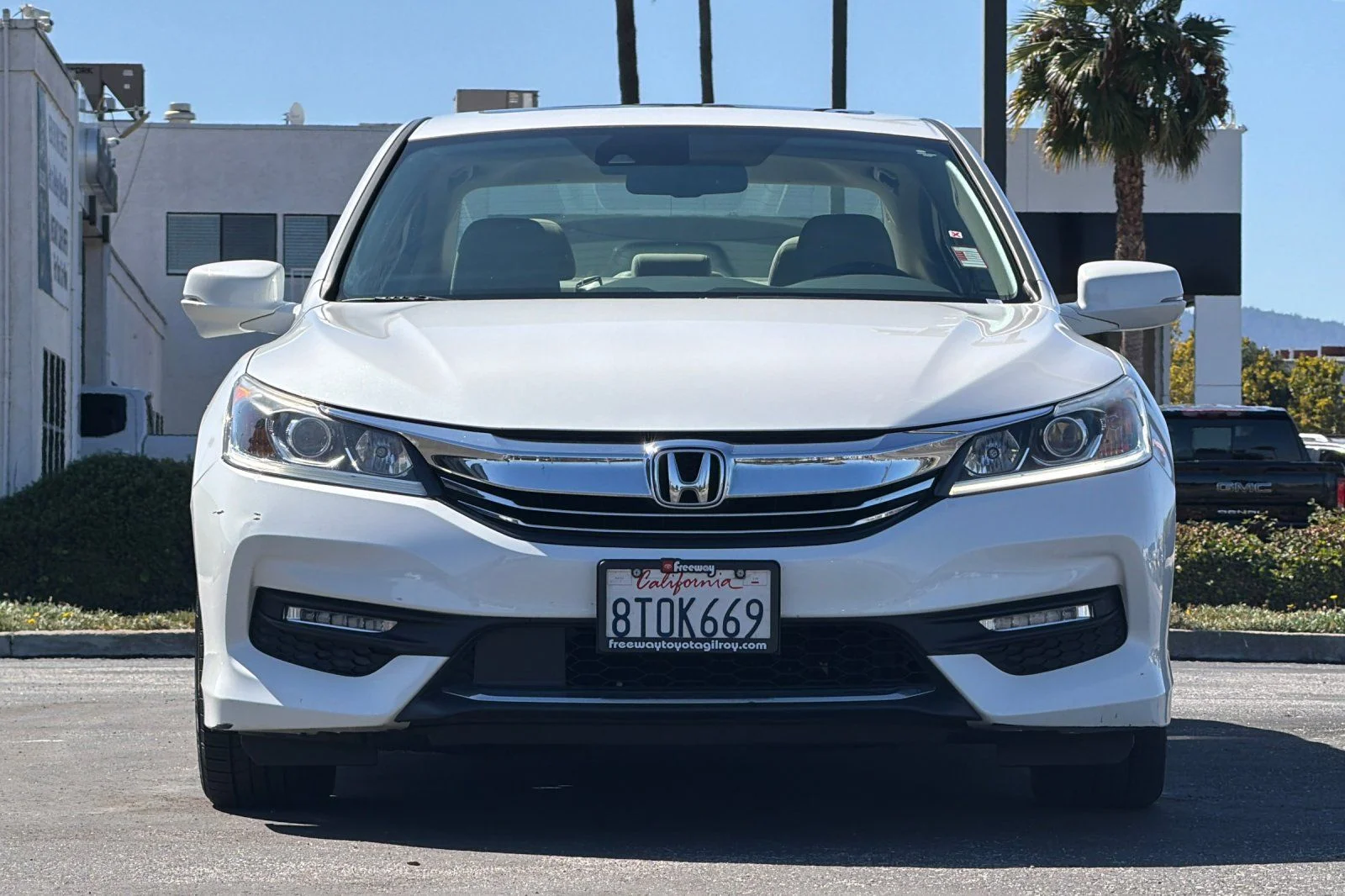 Used 2016  Honda EX-L image 10