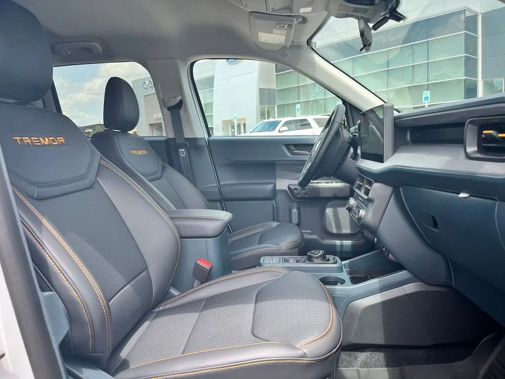 New 2026 White Ford Tremor image 7