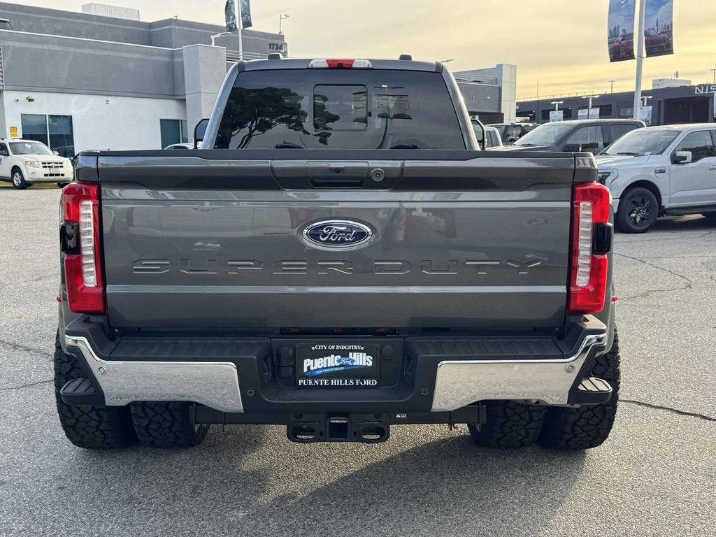 New 2026 Carbonized Gray Metallic Ford F-350® XLT image 5