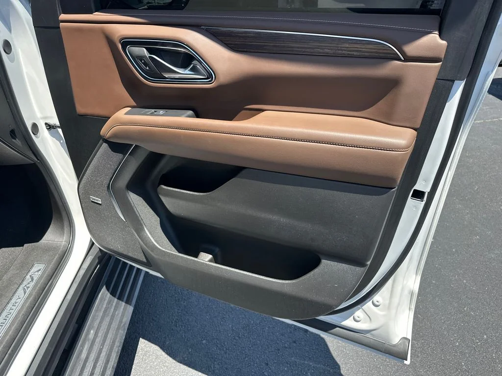 Used 2024 Beige Chevrolet High Country image 14