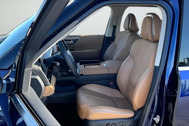 Used 2025 Blue INFINITI SENSORY image 18