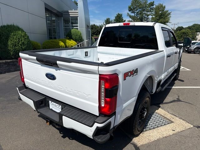 Used 2024 White Ford XL image 4