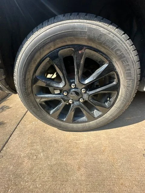 Used 2018 Black Jeep Altitude image 3