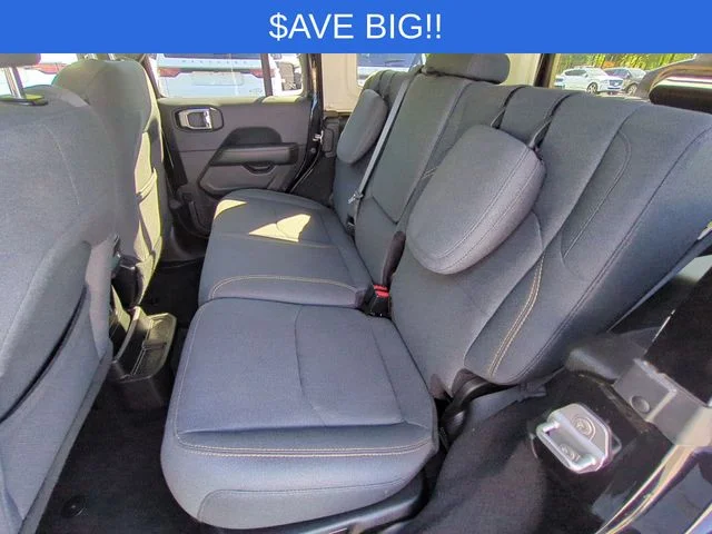 Used 2025 Black Jeep Sahara 4xe image 27