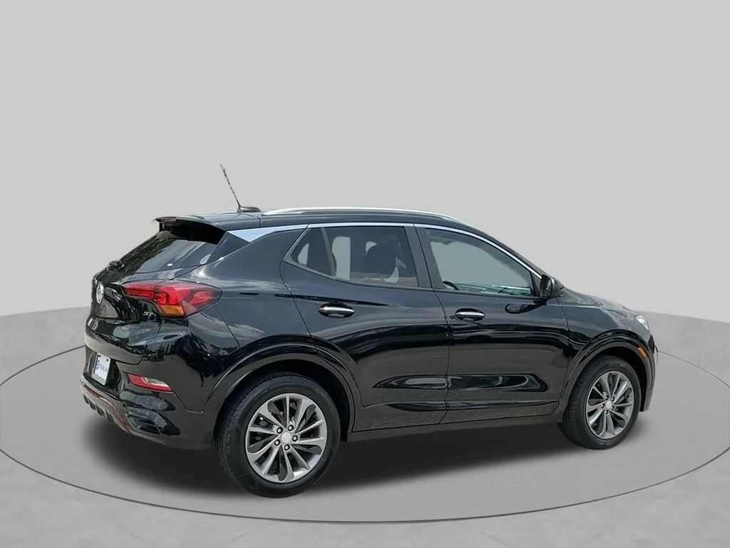 Used 2023 Black Buick Select image 11