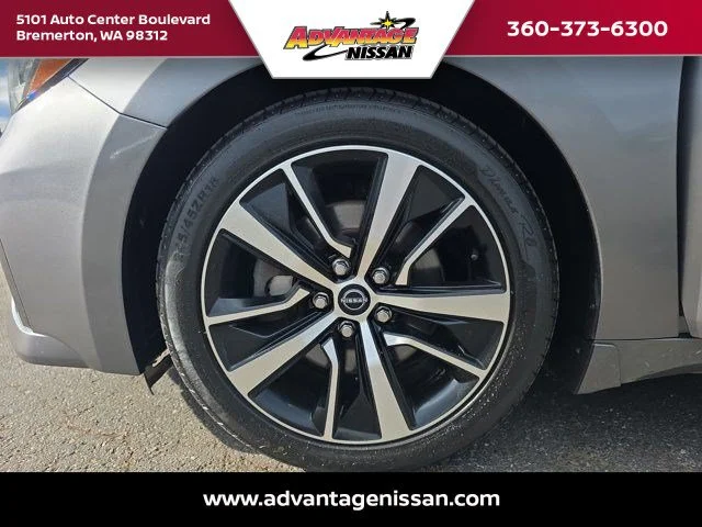 Used 2023 Gun Metallic Nissan 3.5 SL image 23
