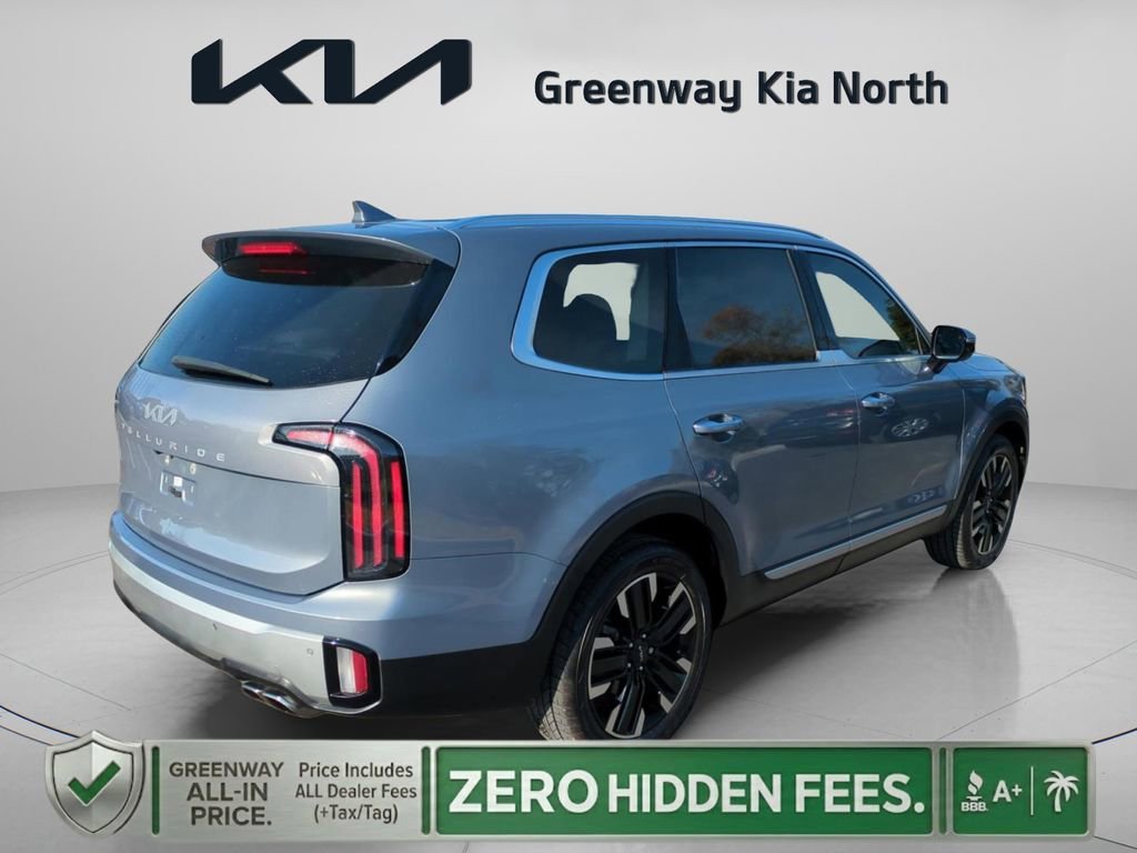 Used 2023 Everlasting Silver Kia SX image 7