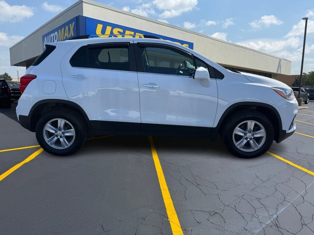 Used 2019 Chevrolet Trax LT with VIN KL7CJPSB1KB833294 for sale in Traverse City, MI