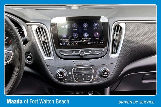 Used 2024 Gray Chevrolet LT image 9