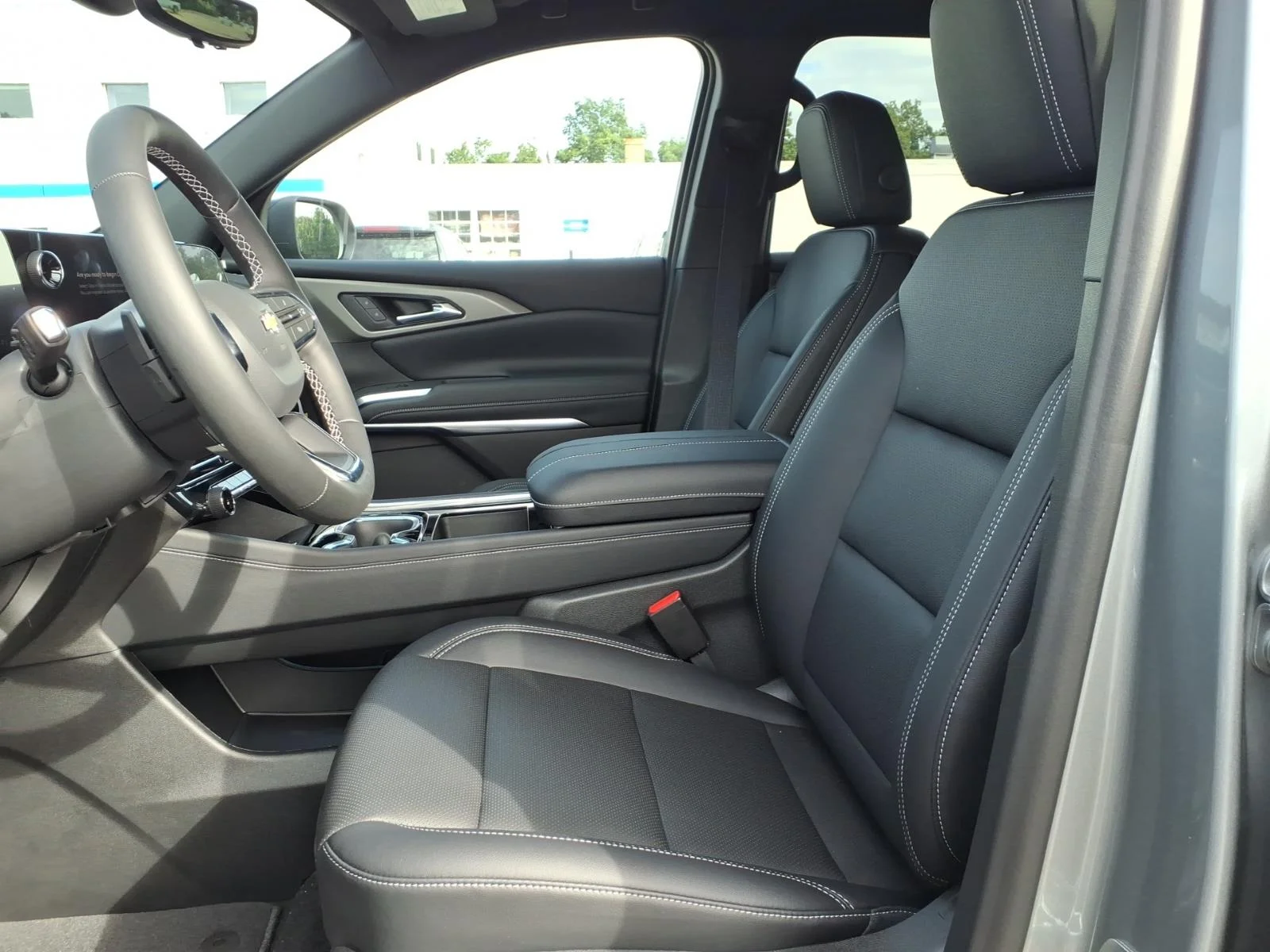 New 2027 Sterling Gray Metallic Chevrolet LT image 11