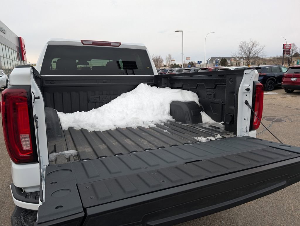 2026 GMC Sierra 1500 AT4 - Photo 7