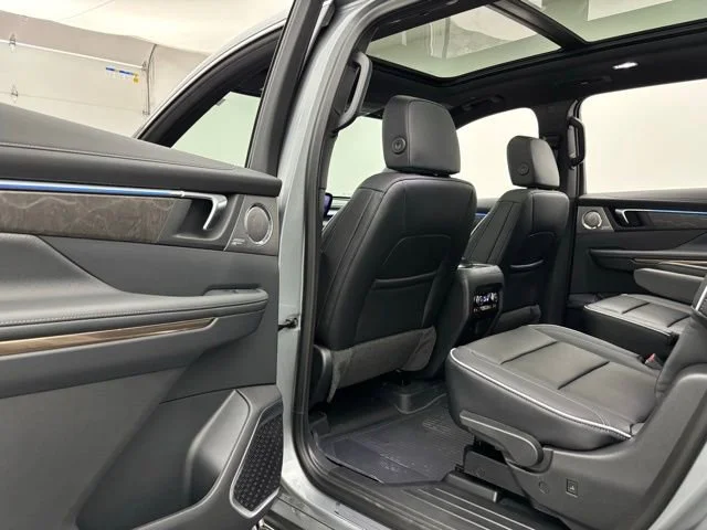 2026 Buick Enclave Avenir - Photo 44