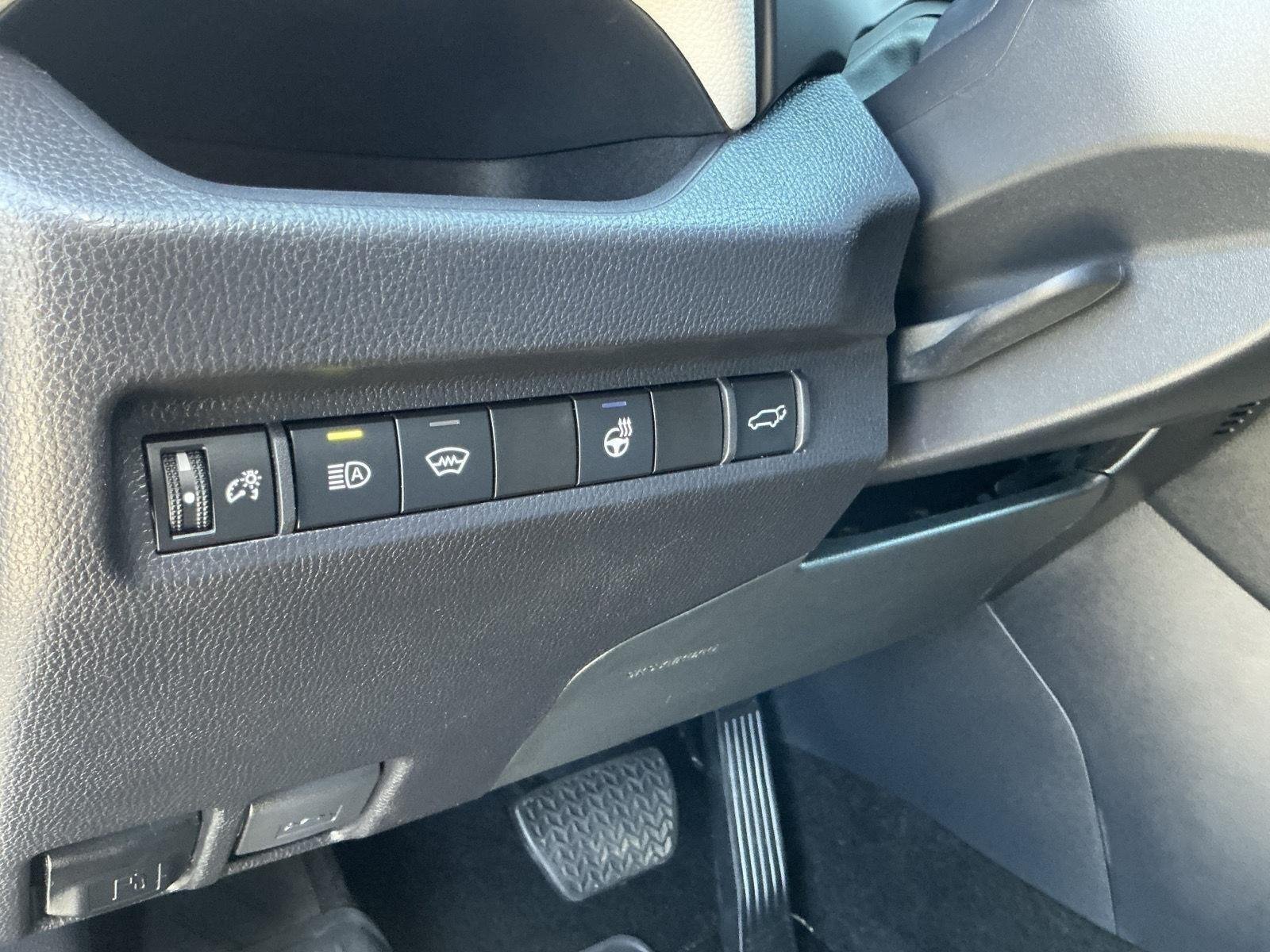 Certified Used 2025 Silver Sky Metallic Toyota XLE Premium image 14