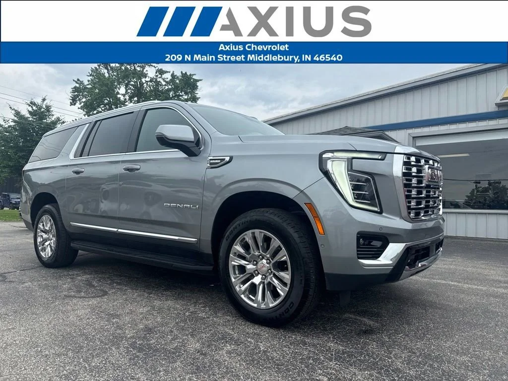 2025 GMC Yukon Denali AWD's photo