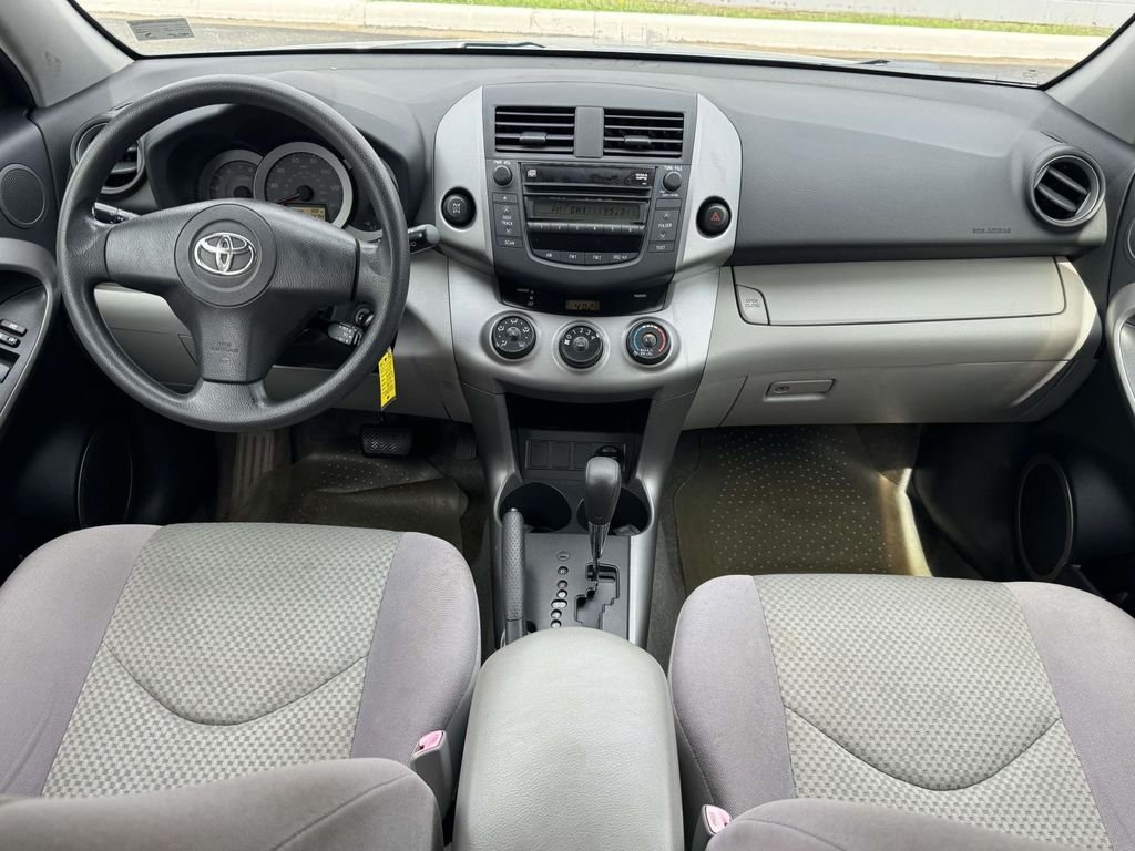 Used 2008 Blue Toyota Base image 2
