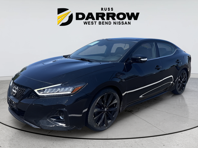Used 2023 Black Nissan SR image 1