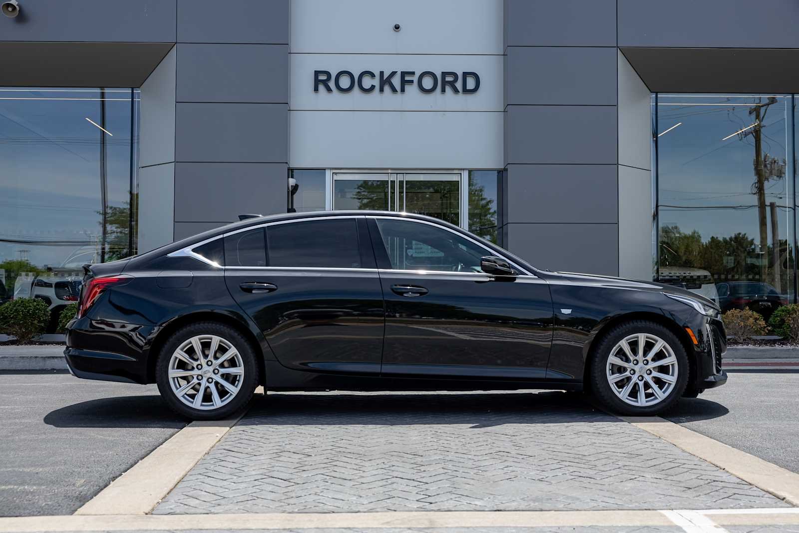 Used 2023 Black Raven Cadillac Luxury image 8