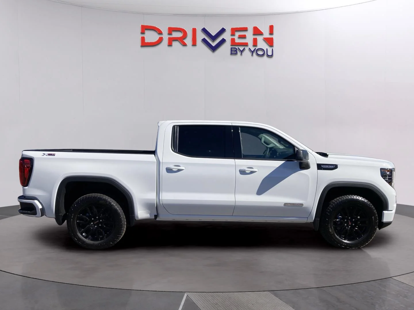 New 2026 Summit White GMC Elevation image 7