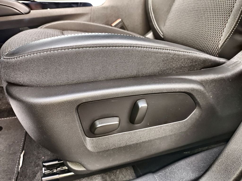 Used 2023 Black Buick Preferred image 12