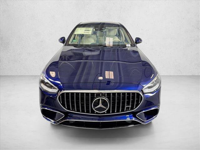 New 2026 MANUFAKTUR Signature Mystic Blue Metallic Mercedes-Benz AMG® S 63 E image 31
