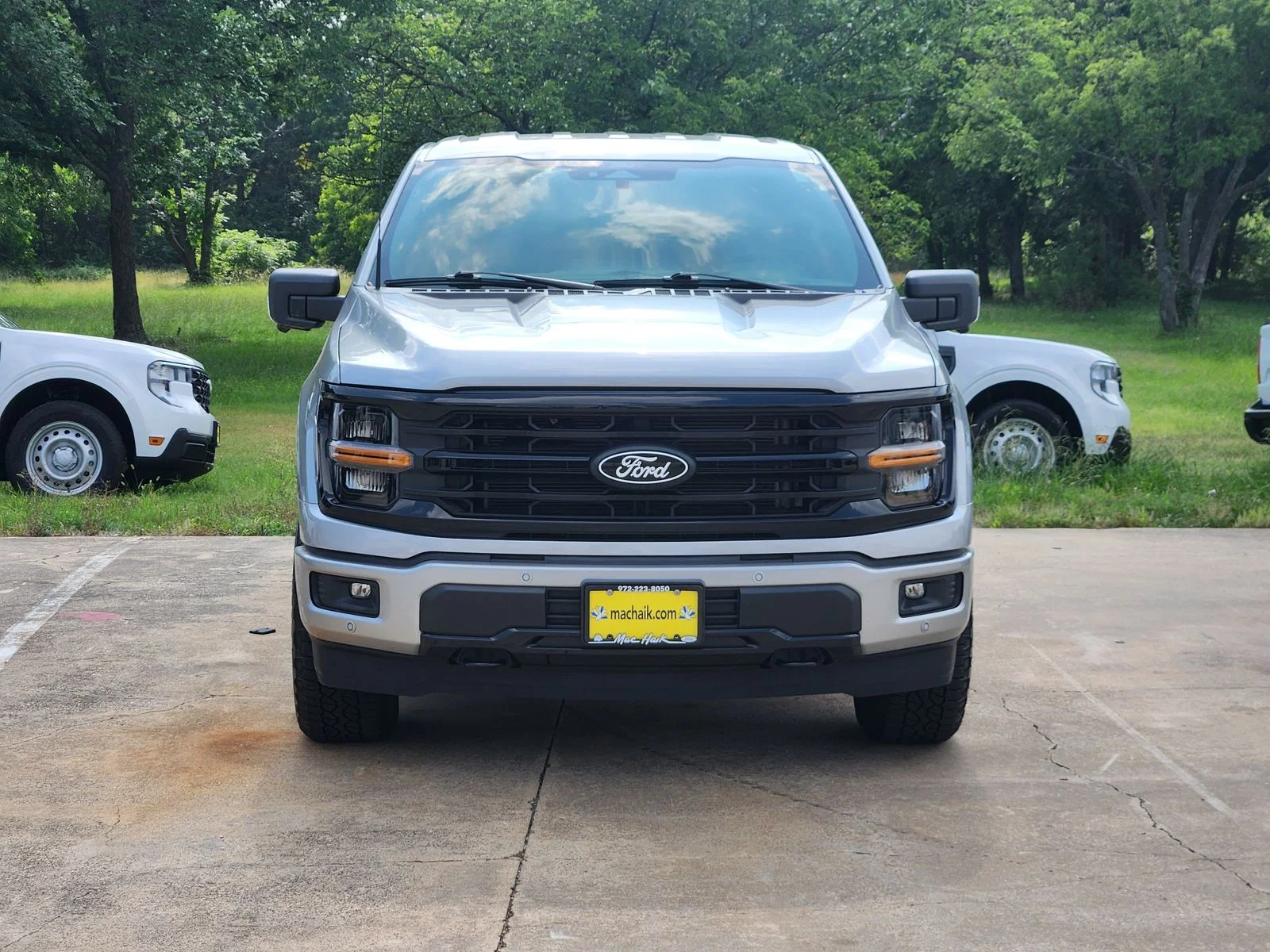 Used 2024 Silver Ford XLT image 2