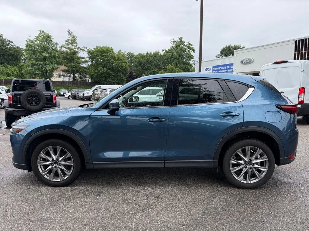 Used 2019 Blue Mazda Grand Touring image 5