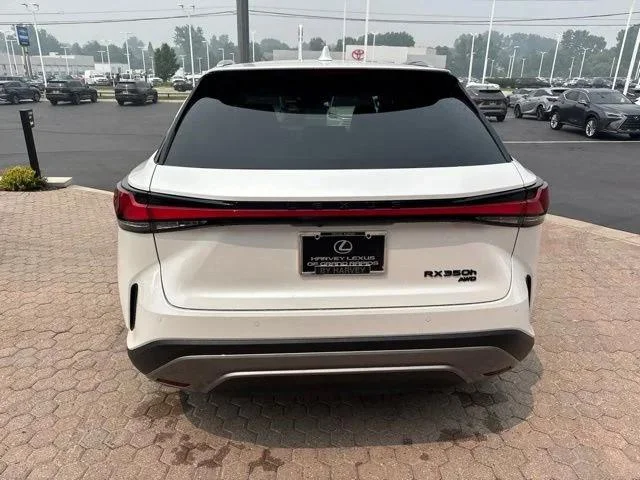 New 2026 Eminent White Pearl Lexus LUXURY image 15