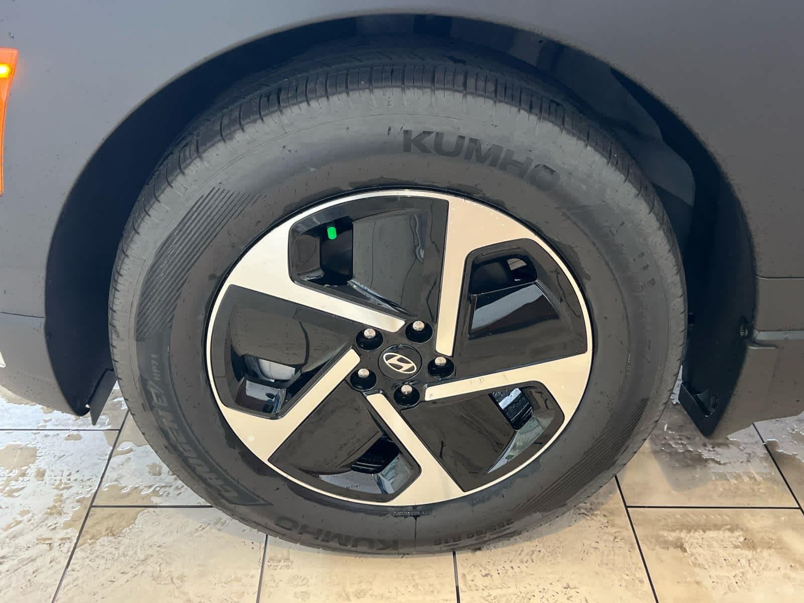2026 Hyundai IONIQ 9 SE - Photo 16