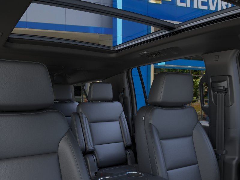 2026 Chevrolet Suburban LT - Photo 24