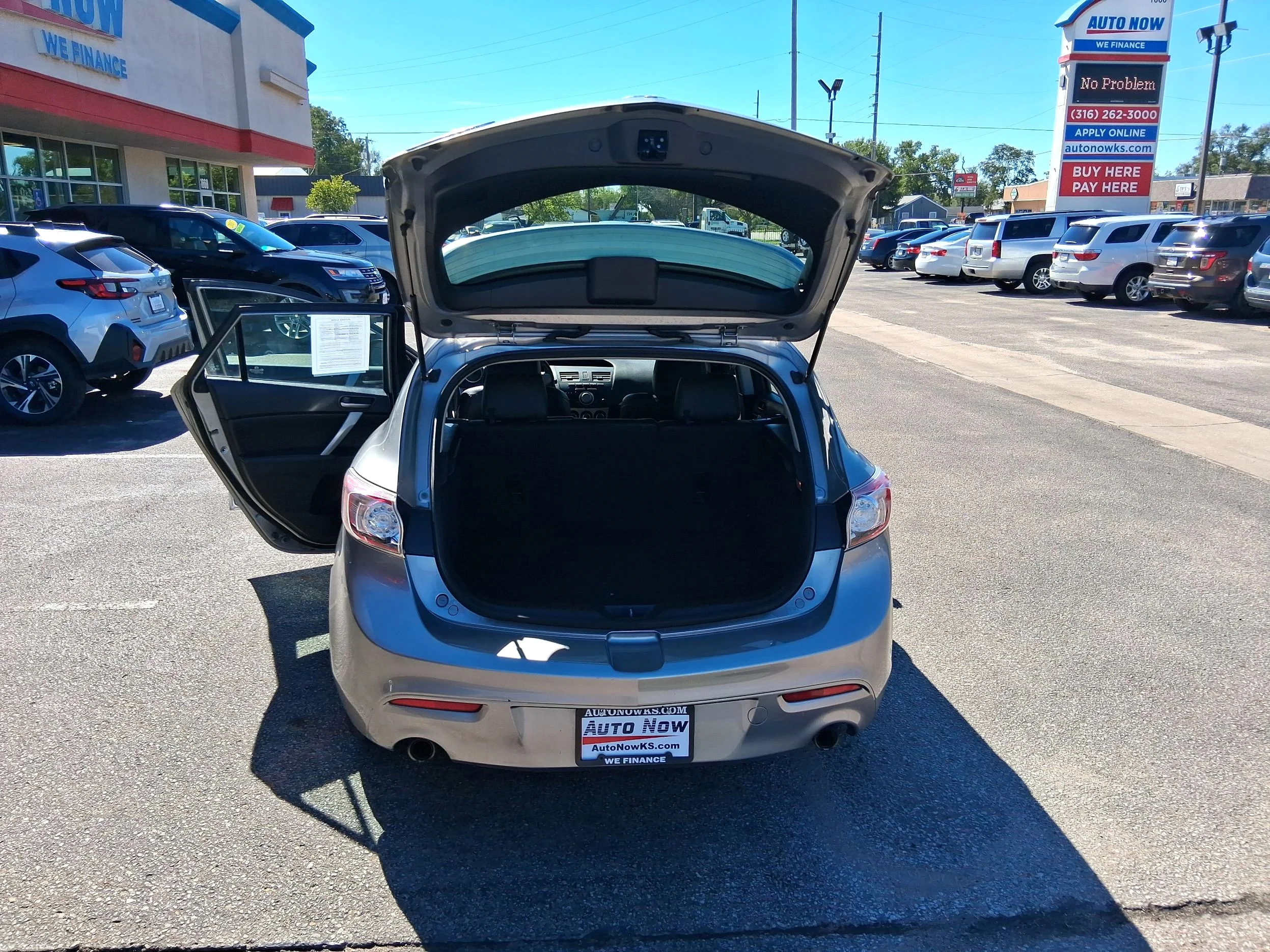 Used 2011 Silver Mazda s Grand Touring image 11