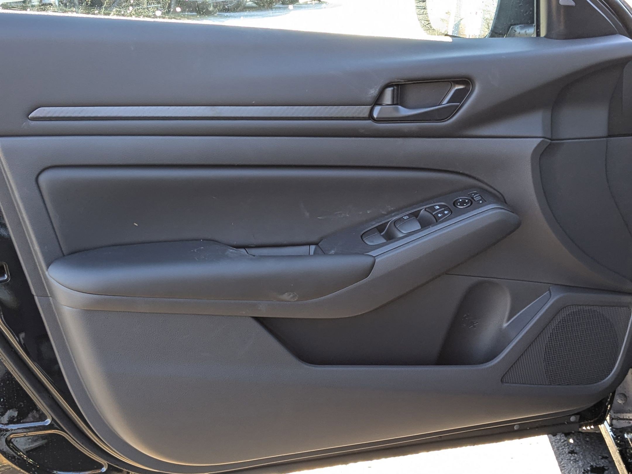 2025 Nissan Altima S - Photo 12