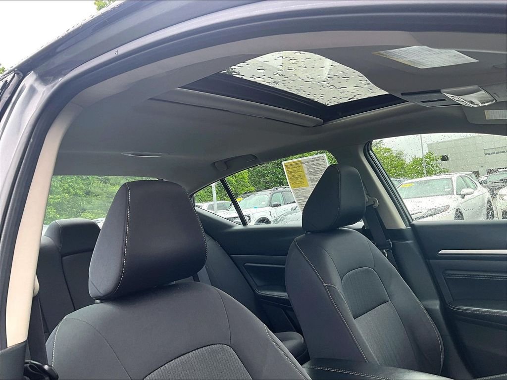 Used 2019 Gray Nissan 2.5 SV image 22