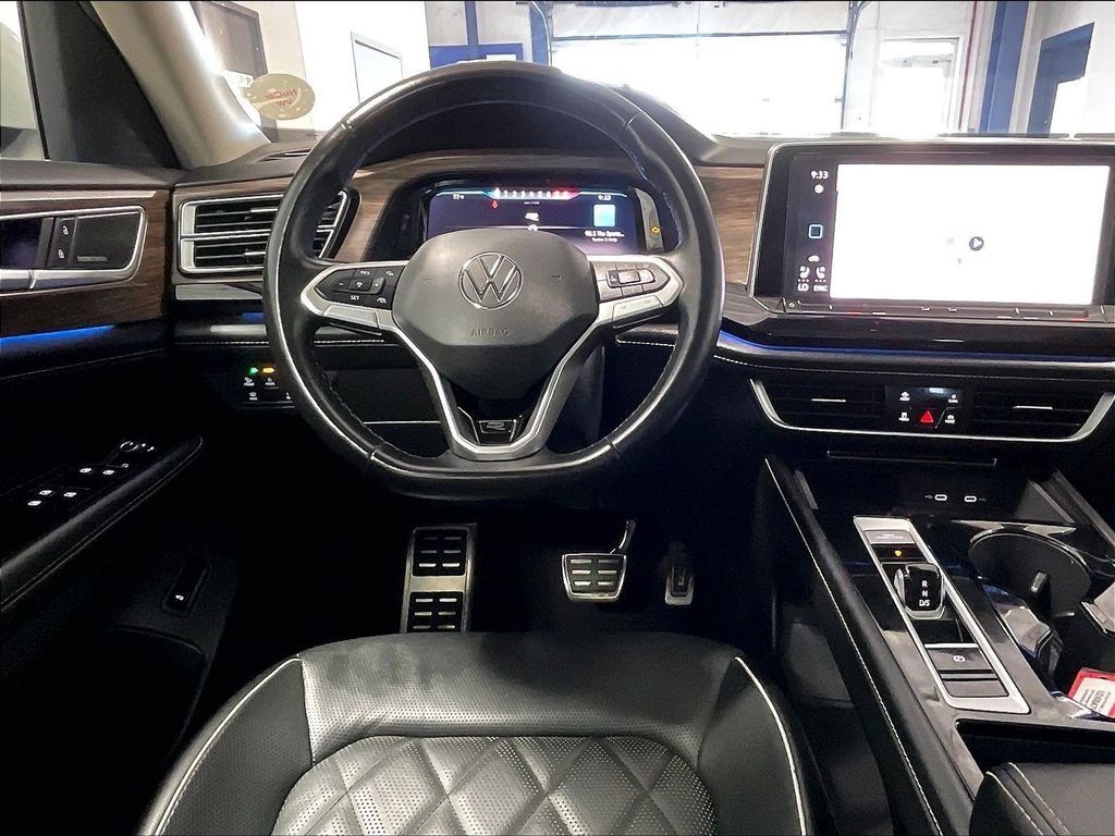 Used 2024 White Volkswagen 2.0T SEL Premium R-Line image 17