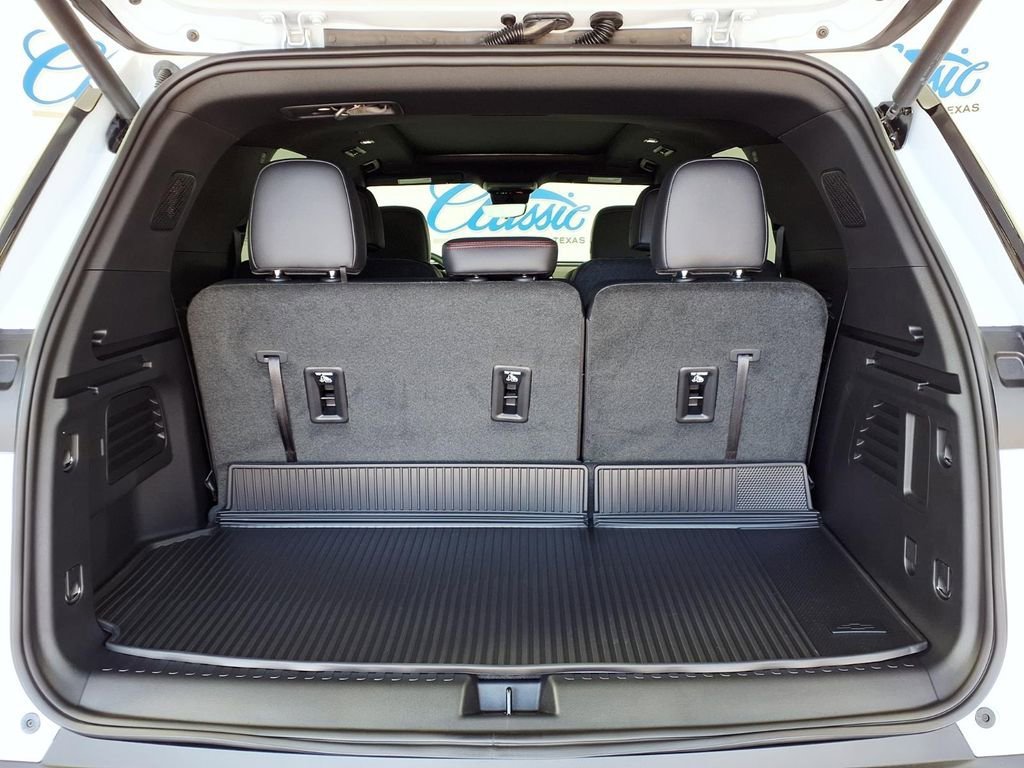 2026 Chevrolet Traverse Z71 - Photo 10