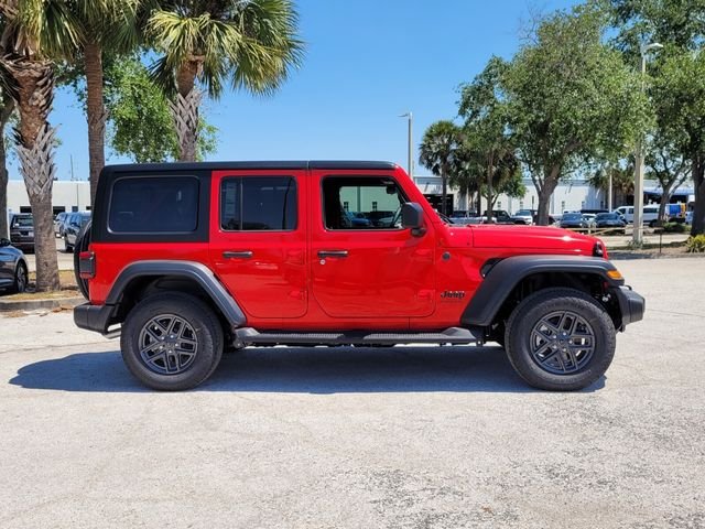 New 2025 Firecracker Red Clear-Coat Exterior Paint Jeep Sport S image 5