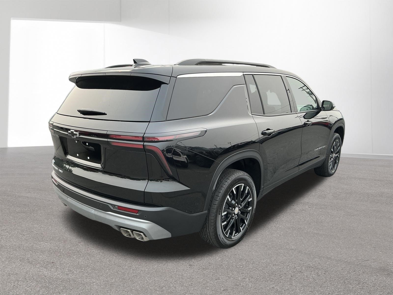 Used 2026 Mosaic Black Metallic Chevrolet AWD LT image 3